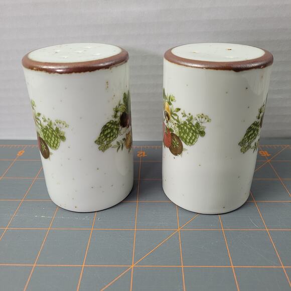 Vintage Inarco Japan Speckled Mushroom Vegetables Salt Pepper Stoneware Shakers - Picture 9 of 9